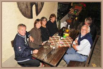 Hostal G�stehaus & Heuriger Turm Wachau