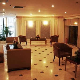 Grand Aiser Hotel