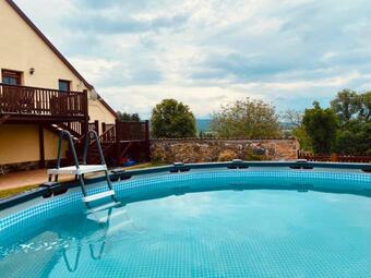 Chalupa Nov�k?v Dv?r