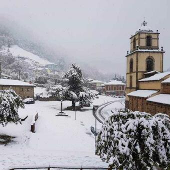 Apartamento Bra�a El Revell�n Senda Del Oso