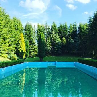 Bia?y Domek