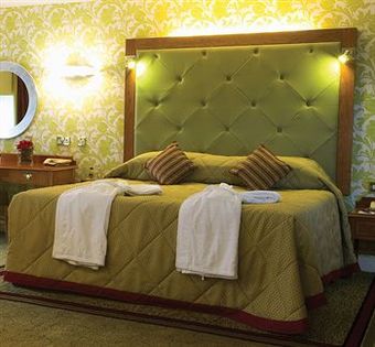 Hotel The Park Royal - Qhotels