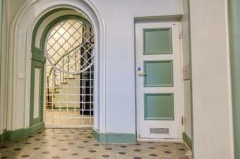 Historic Residence Apartments At Town Hall