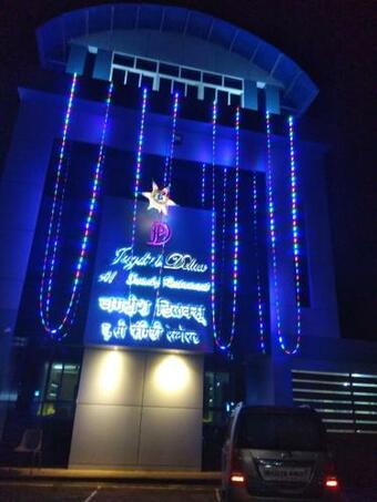 Hotel Jagdish Deluxe Residency