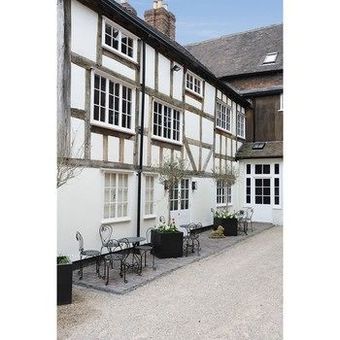 Lion & Pheasant Hotel