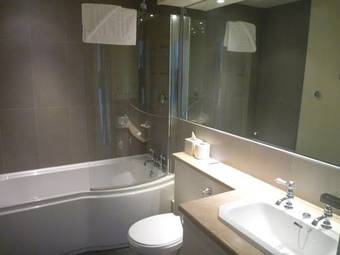 Hotel Barnsdale Lodge