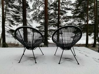 Villa Designers Lakehouse With Jacuzzi