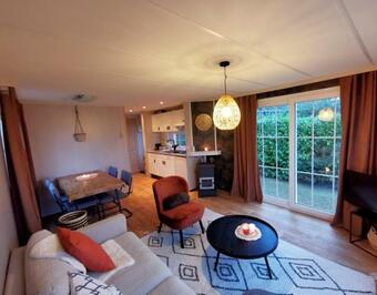 Huize Bosland Met Houtgestookte Hottub.