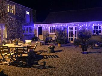Lodge Courtyard Cottage