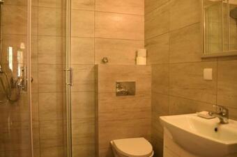 Semi-detached House, Barkocin