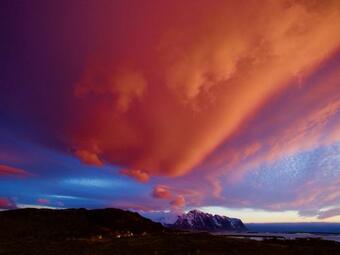 Lofoten Troll View