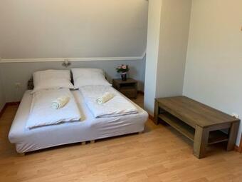 Apartamento Pusztav�r-lak