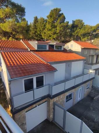 Apartments Robi - 100 Meters To The Beach