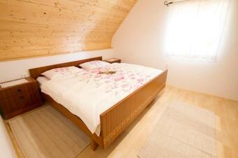 Agroturismo Country House Sr?ek With Two Bedrooms And Vineyard View