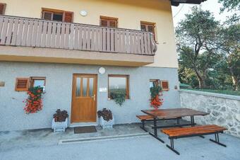 Apartments Jernej