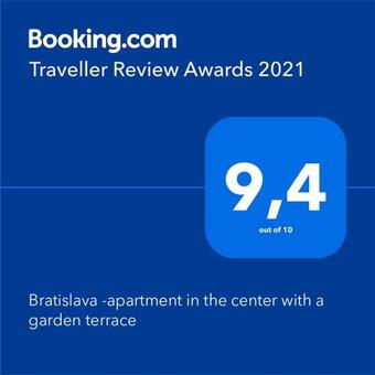 Apartamento Bratislava -apartment In The Center With A Garden Terrace