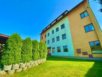 Hostal Penzi�n Domes