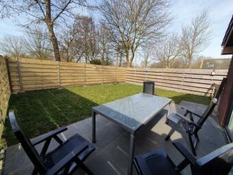 Luxe Vakantiebungalow Met Omheinde Tuin Voor Hond En Kinderen