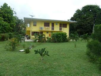 Apartamento Au Petit Canal Fleuri