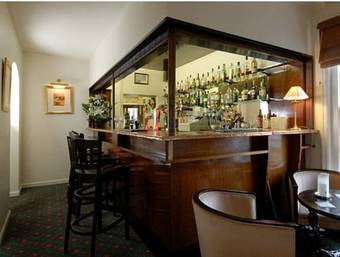 The Murray Arms Hotel