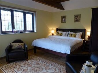 Hostal Millers House