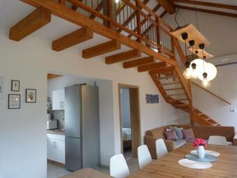 Apartamento Hi?a?mihelka