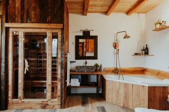 Treehouse Drevesna Hi?ka ?trkovo Gnezdo Ran? Jure?