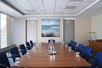 Holiday Inn London - Gatwick Airport, An Ihg Hotel