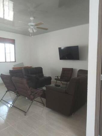 Hermosa Casa De Descanso Con Piscina, En Venadillo