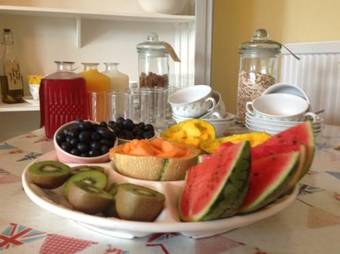 Bed & Breakfast Hooray Henrys