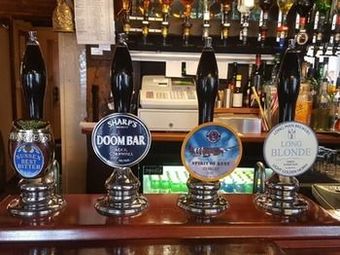 Posada The Bear Inn And Burwash Motel