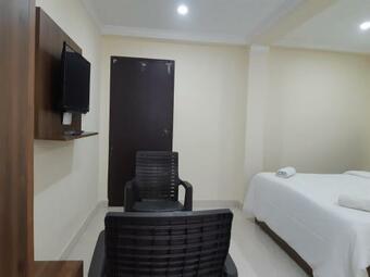Hotel Cnr Residency