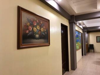 Hotel 2428 Suites