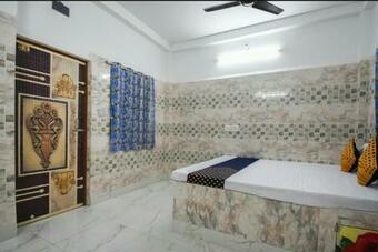 Hotel Mayapur Yatri Nivas