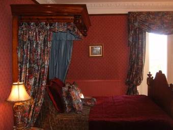 Hostal Plas Hafod Hotel