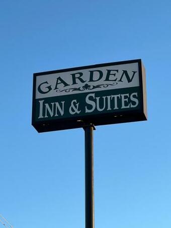 Hotel Garden Inn & Suites