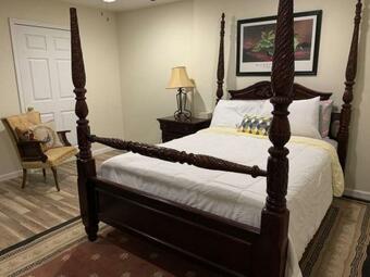 Fully Furnished 2 Bedroom 6 Beds Private Vacation Suite' Gatherings And Travel Nurses
