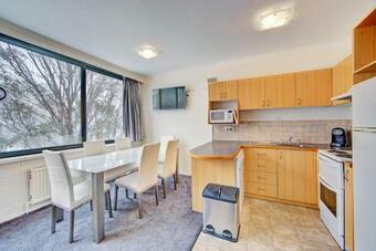 Snow Ski Apartments 08