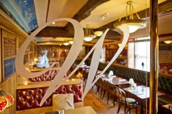 Posada The Wyvill Arms