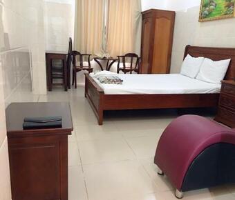 Hotel L?i V?