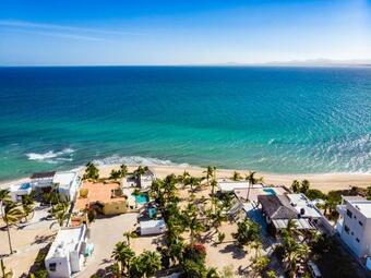 Amazing House With Pool And Beachfront 1br 1ba