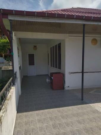 Hostal White House Avtandil&nino