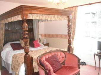 Bed & Breakfast Ivy Guest House