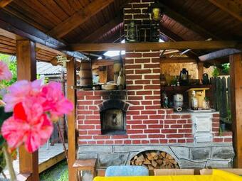 Hostal Em�lia Vend�gh�z