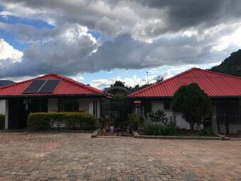 Villa Estancia Los Pinos