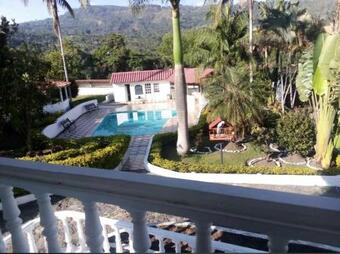 Casa Con Piscina Privada Pacho