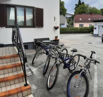 Hostal G�stehaus Rettl
