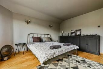 Three Levelled Art Apartment In The Heart Of Sofia