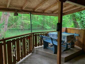 ?river Romance? Villa