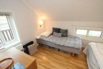 Apartamento Liten Fin L�genhet Med Balkong Centralt O Bra L�ge